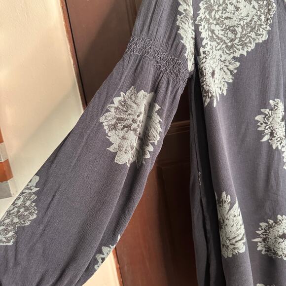 FREE PEOPLE | Midnight Medallion Floral V Neck Oversized Tunic Blue Gray XS - Picture 3 of 5